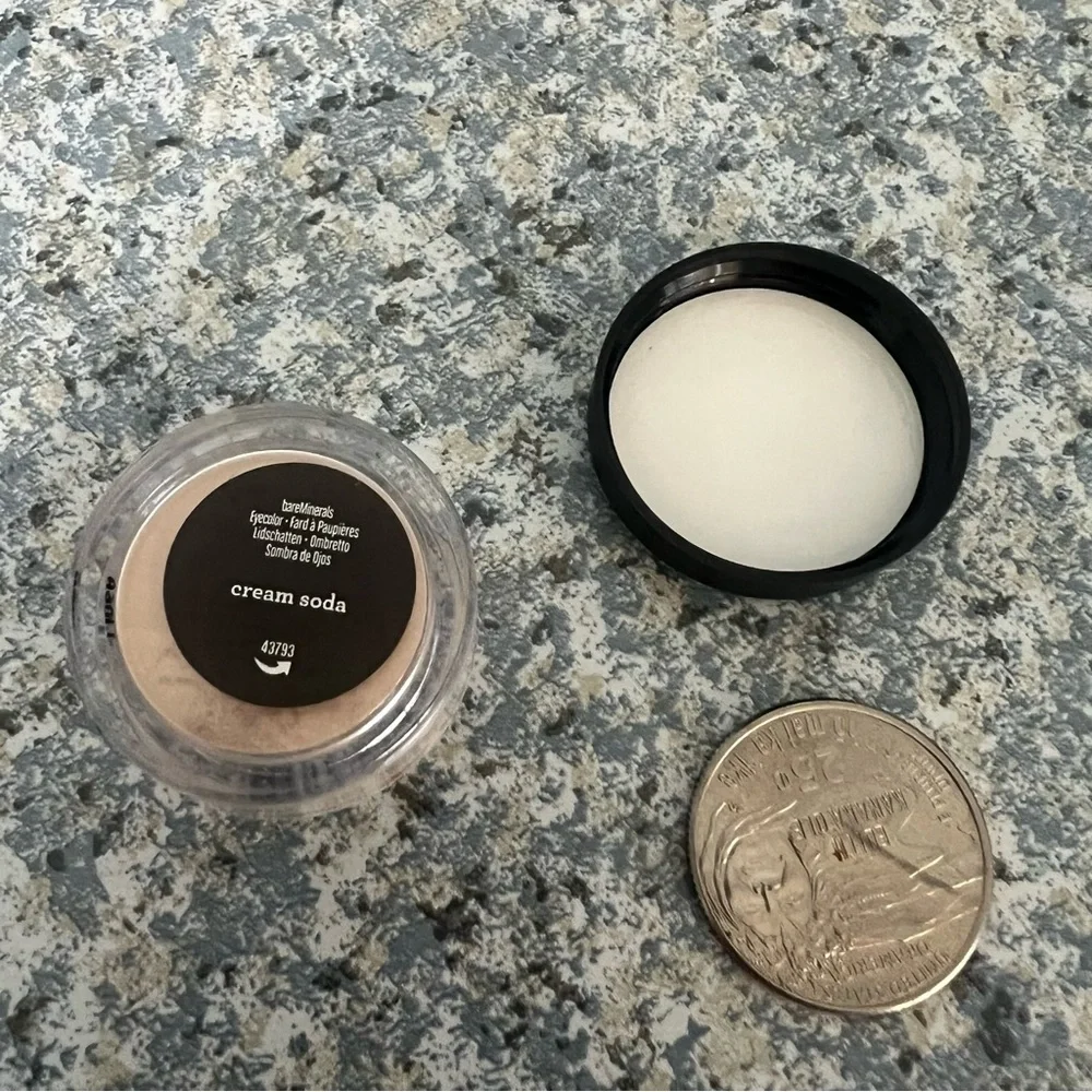 bareMinerals Cream Eye Shadow Cream Soda Mini Loose Powder Sealed .01 oz/.28 g